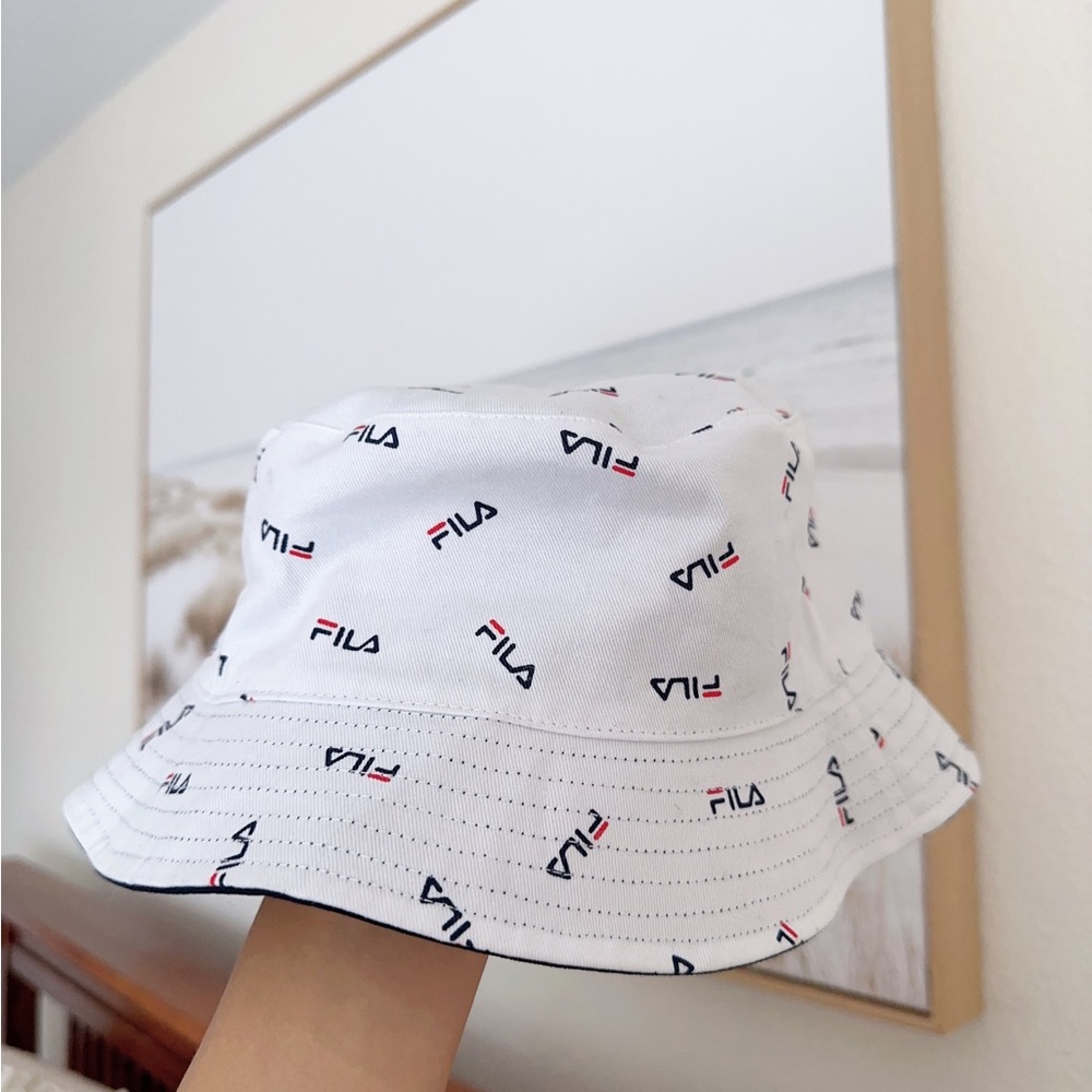 Fila reversible hat